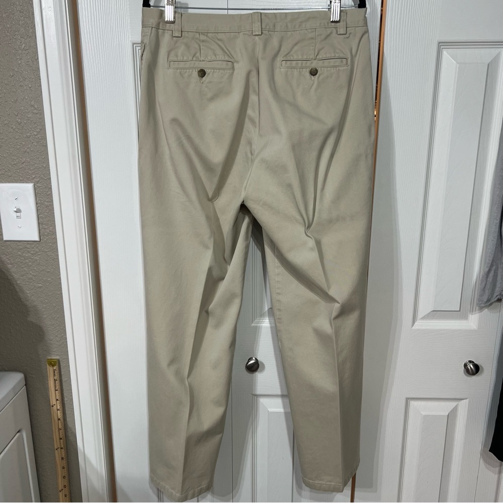 Cutter and Buck Men 33x32 Tan Pants khaki pants casual classic 100% cotton twill